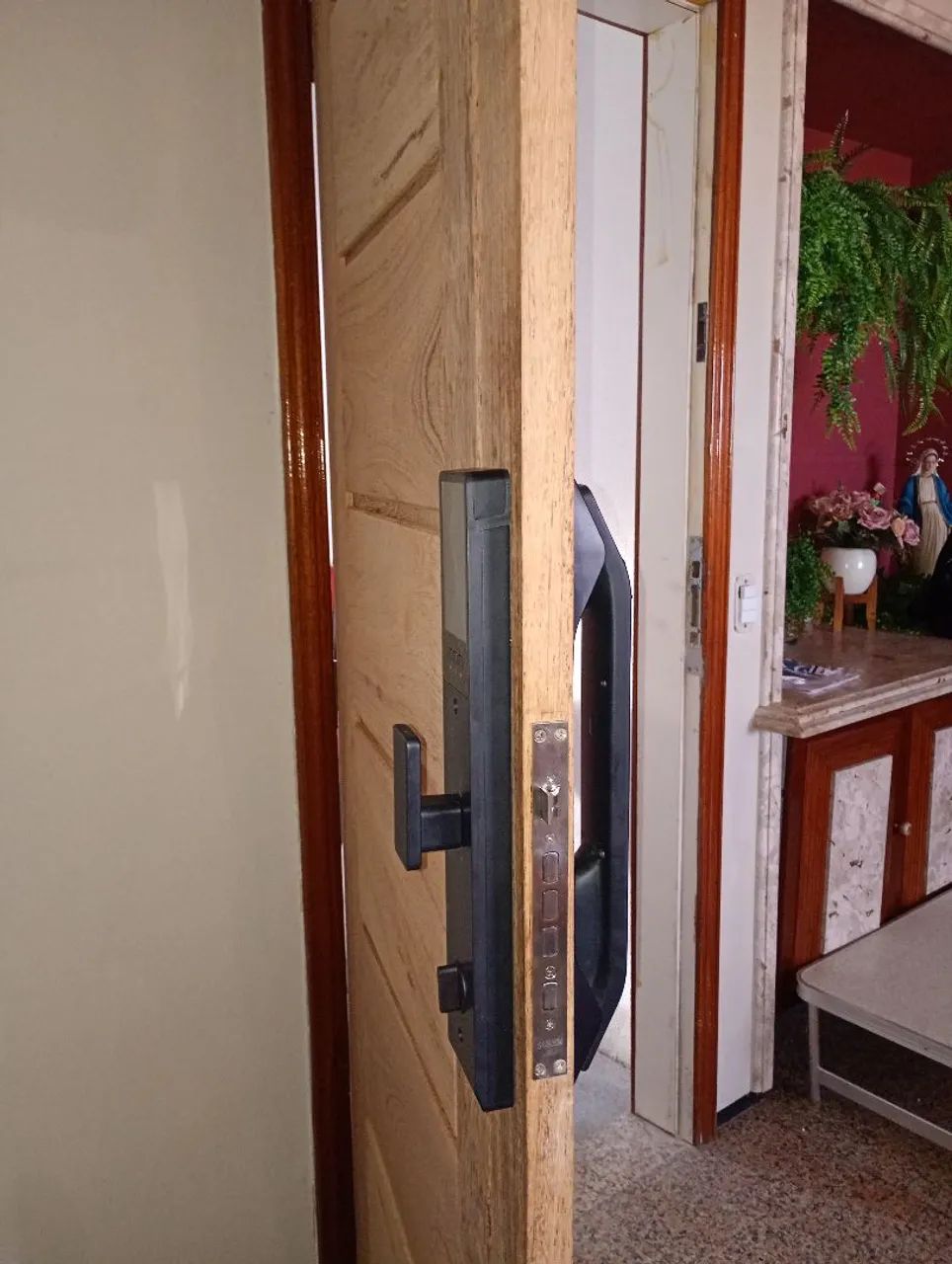 Instalação de Fechaduras Eletrônicas e Portas - SN Serviços Fortaleza - Foto 3