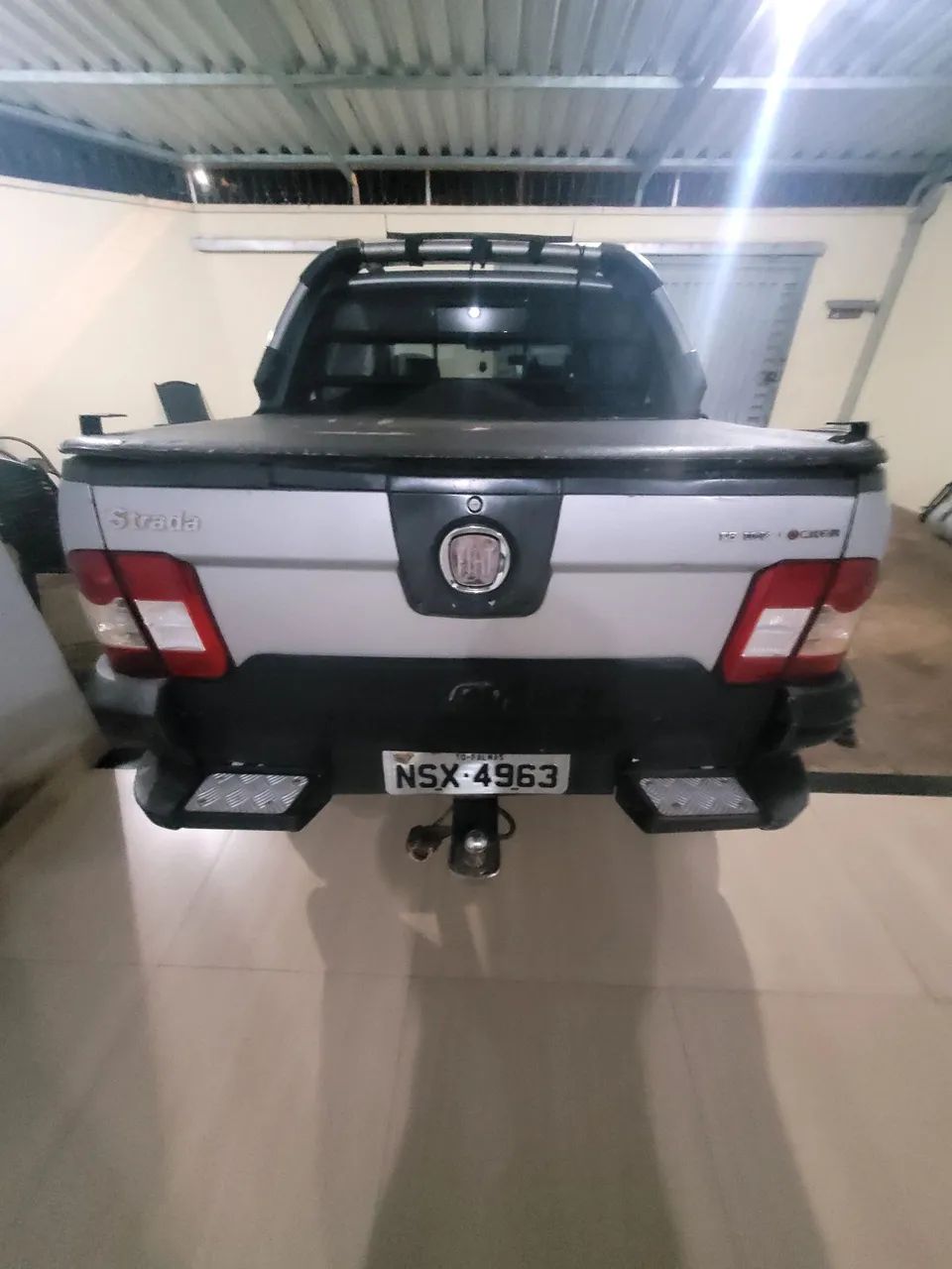 Fiat Strada Adventure1.8/ 1.8 Locker Flex CD 2011 - Foto 3