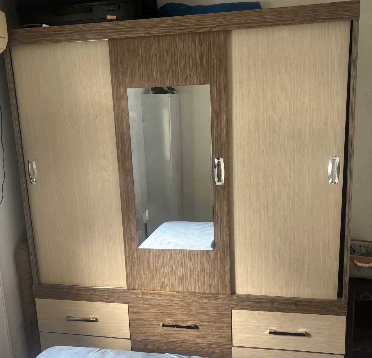 Guarda roupa 