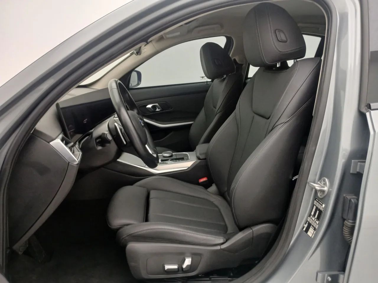 BMW Série 3 320i, foto 16 de 18