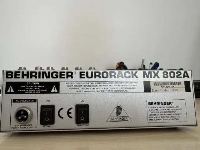 Mesa Behringer Eurorach Mx802a - Foto 2