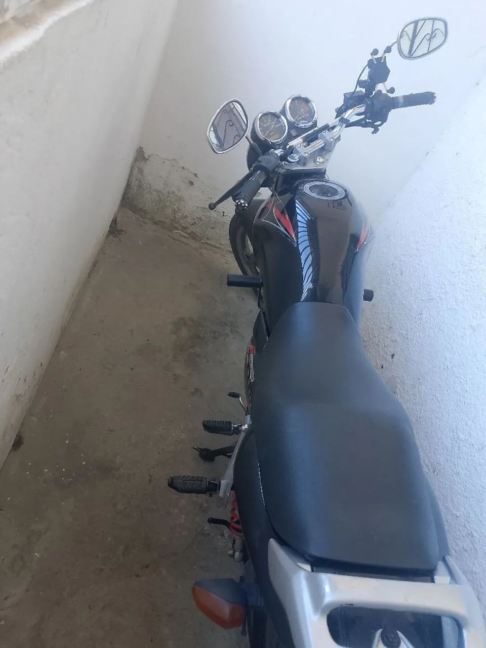 Suzuki gsr 150