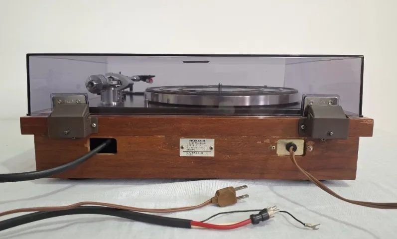 Toca Disco Pioneer PL-25E Belt-Drive 127V (Sansui, Kenwood