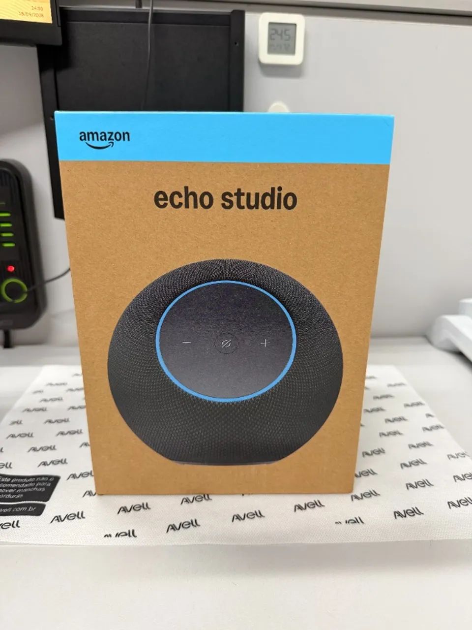 Caixa de Som Inteligente Amazon Echo Studio, 2ª Geração, Cor Grafite, NF e Garantia