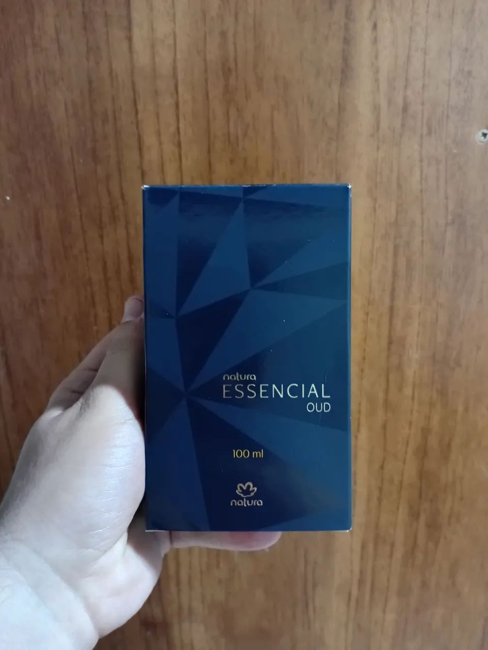 Perfume Masculino Essencial OUD