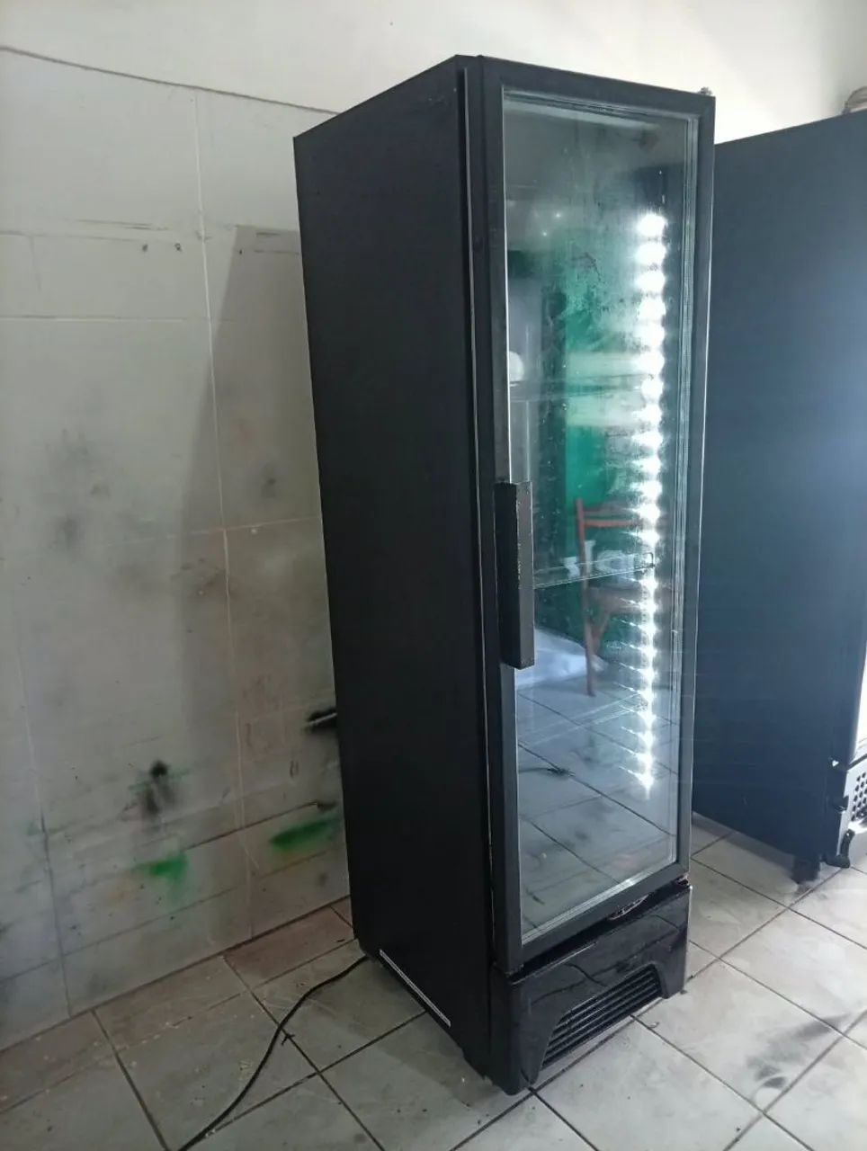 Expositora bem conservado 300 litros  - Foto 2