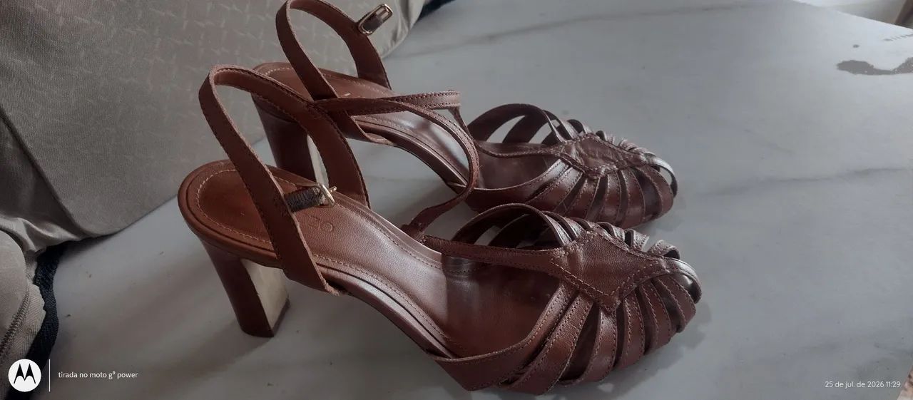 Sandália Arezzo Feminina - Foto 3