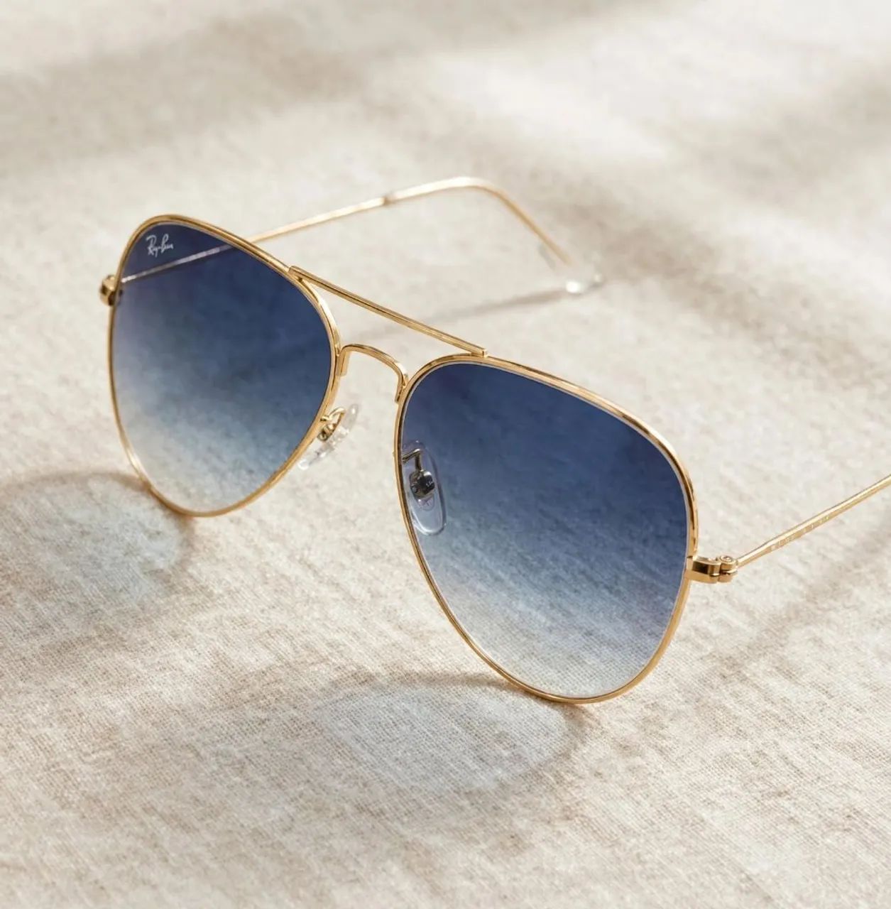 Oculos de Sol Aviador Rayban Dourado - Foto 3