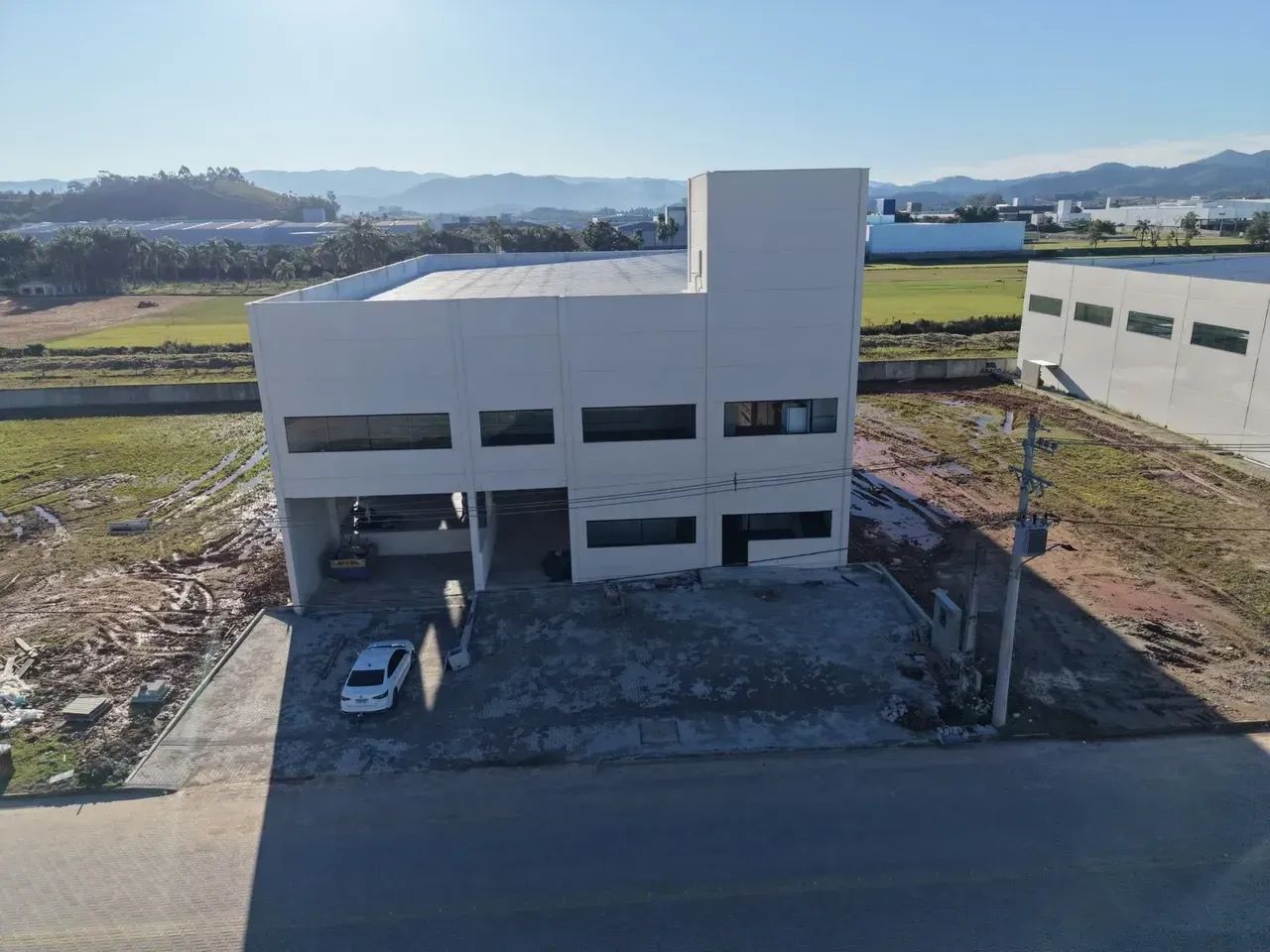 Galpão de 1237,77mts em condomínio fechado - Biguaçu - SC - Foto 2