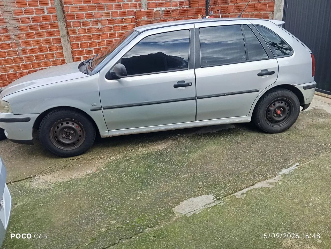 Volkswagen Gol Geração III Ouro 1.0 MI 16V Gasolina Mec. 2P 2001