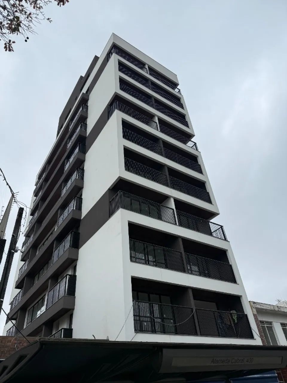 Estudio próximo ao Largo da Ordem com garagem - Foto 2