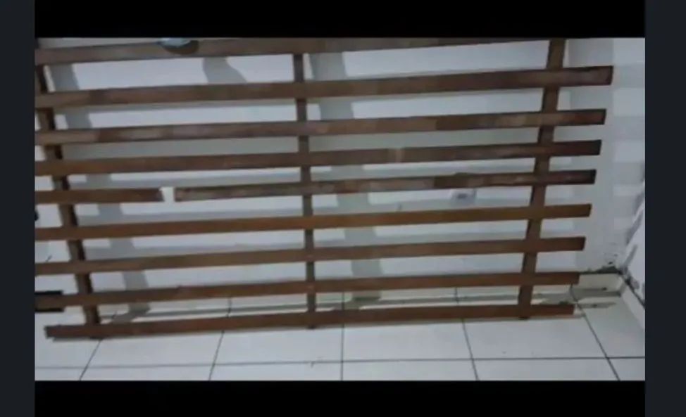 Cama de casal de madeira  - Foto 5
