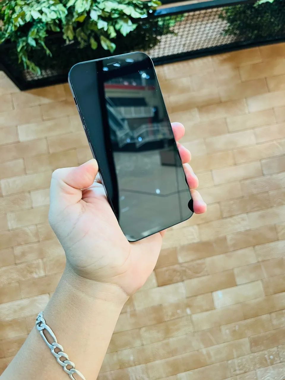 iPhone 12 com custo benefício baixo e garantia / aproveite  - Foto 2