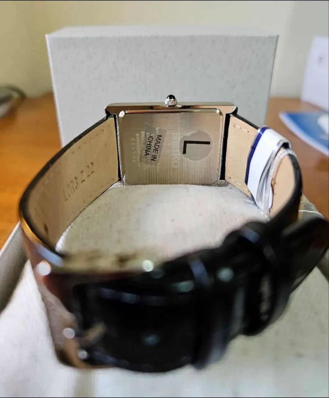 Relógio Seiko tank SWR103B1 - Foto 3