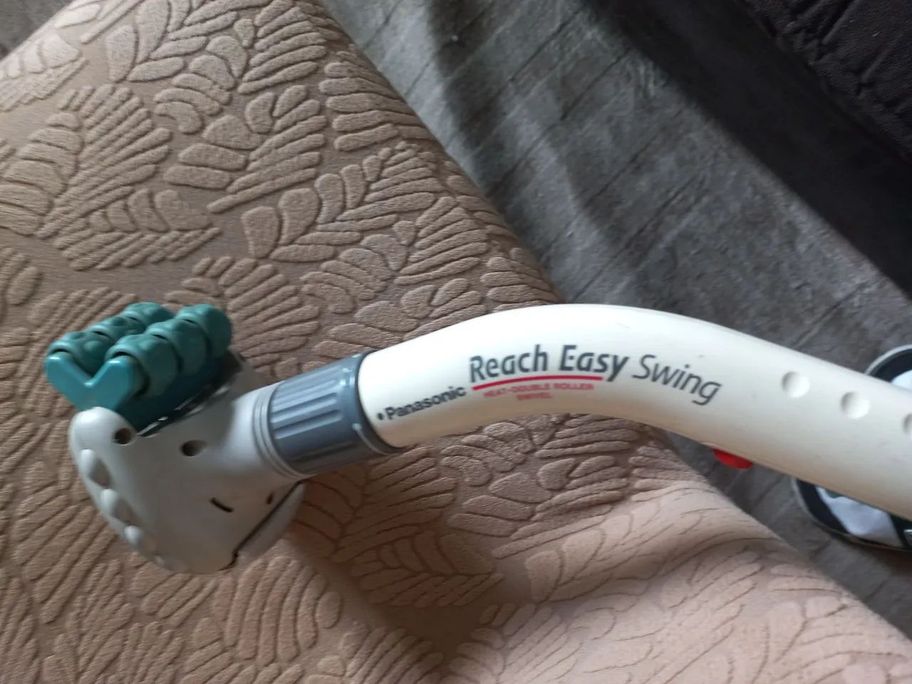 Massageador Panasonic Reach Easy Swing EV 299 - Foto 5