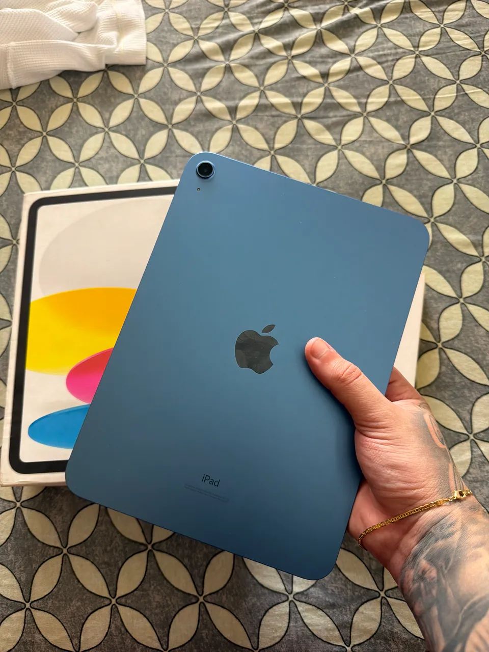 iPad AZUL 100% original + Brindes