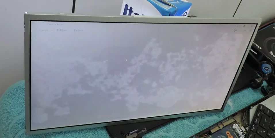 Telas para notebook HSD140PHW1 - 2 unid. - veja descrição - Foto 4