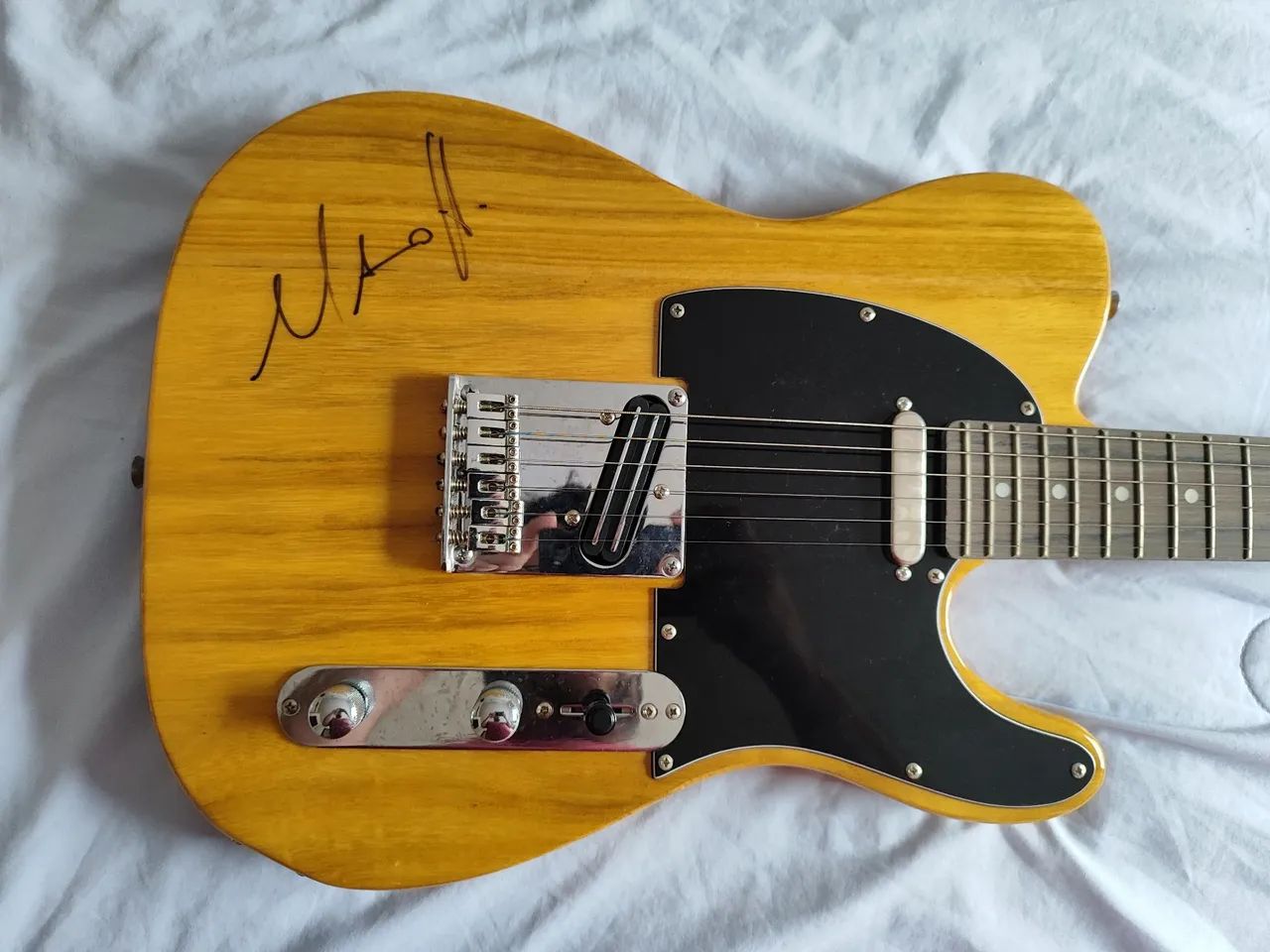 Guitarra Smiger Telecaster com Upgrades - Autografada por Mauro Henrique