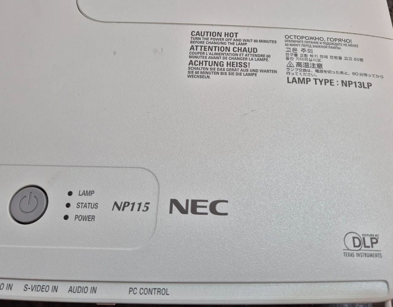 Projetor NEC NP115 - Foto 2