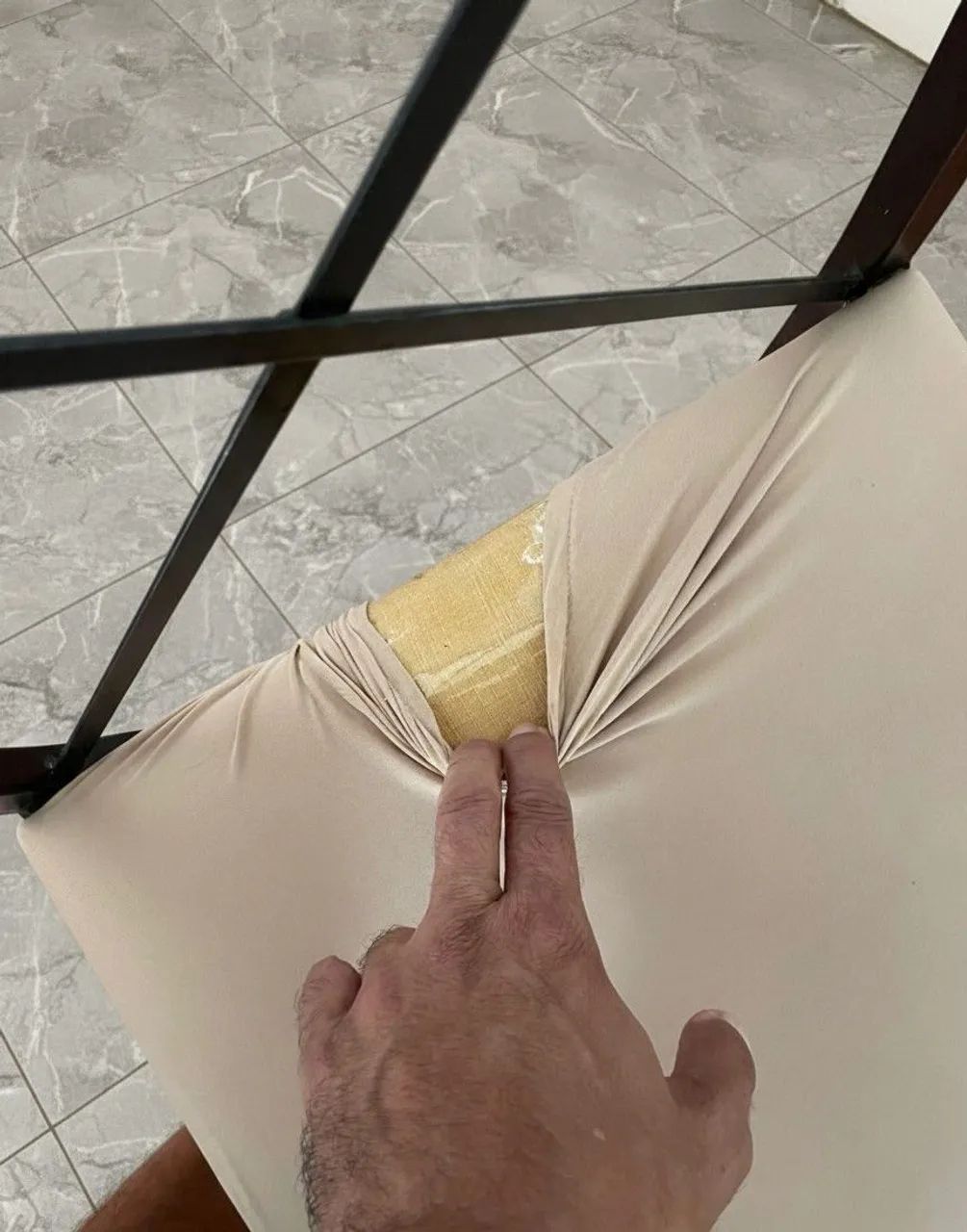 Mesa de vidro com 6 cadeiras65204505082497121