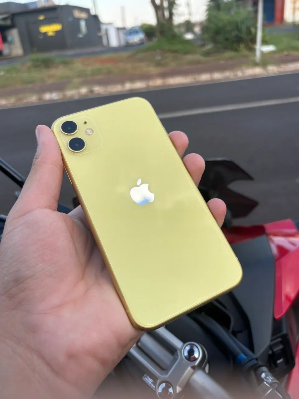 IPHONE 11 - Foto 3