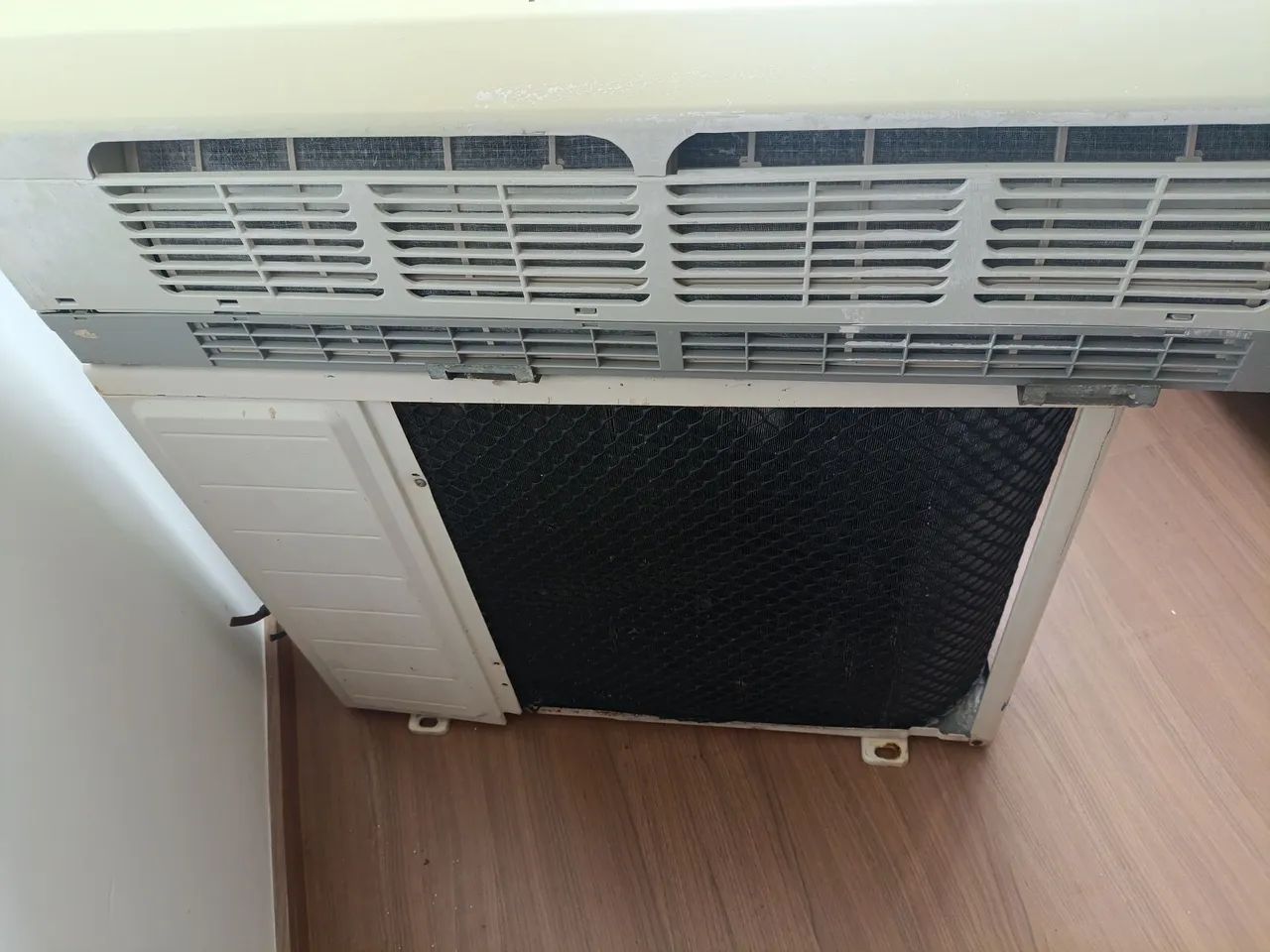 Spliter electrolux 12.000 BTUs , funcionando perfeitamente.  - Foto 3