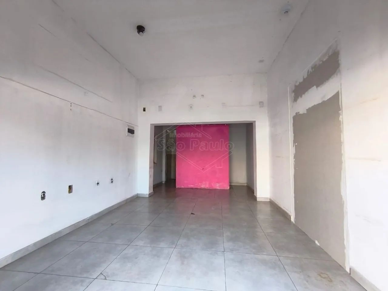 Sala para alugar no Centro em Américo Brasiliense - Foto 3