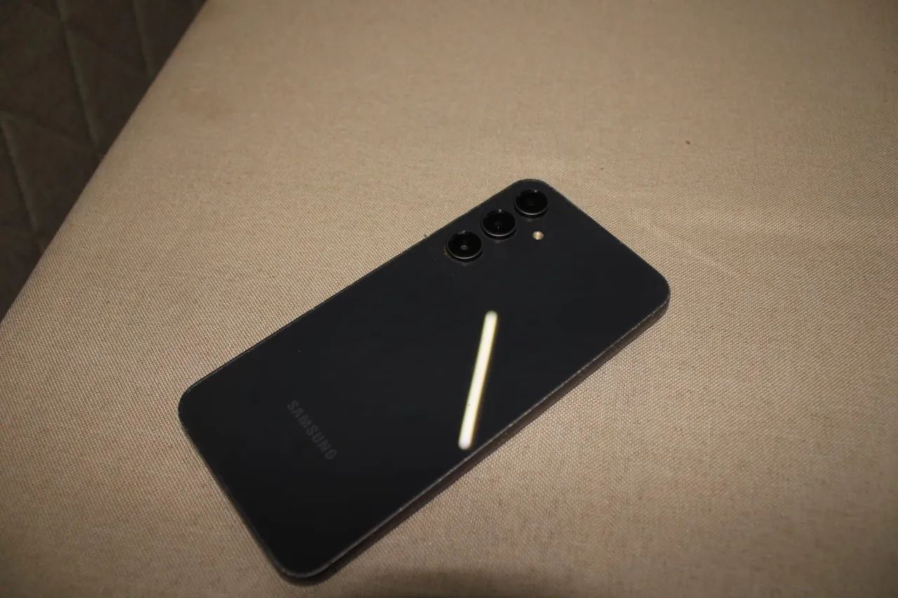 SAMSUNG S23 FE- NEGOCIÁVEL 