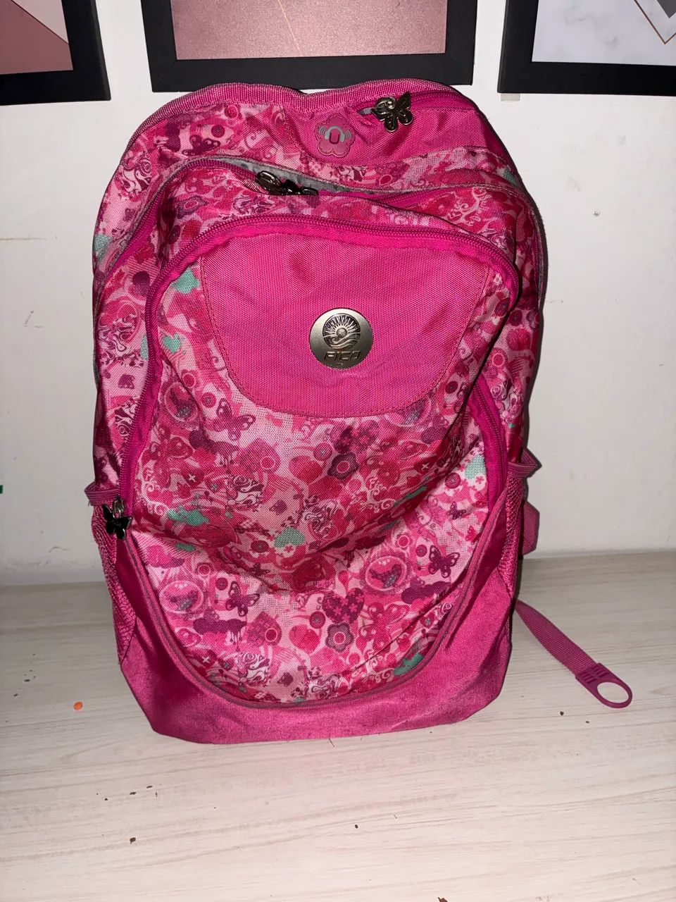 mochila rosa 