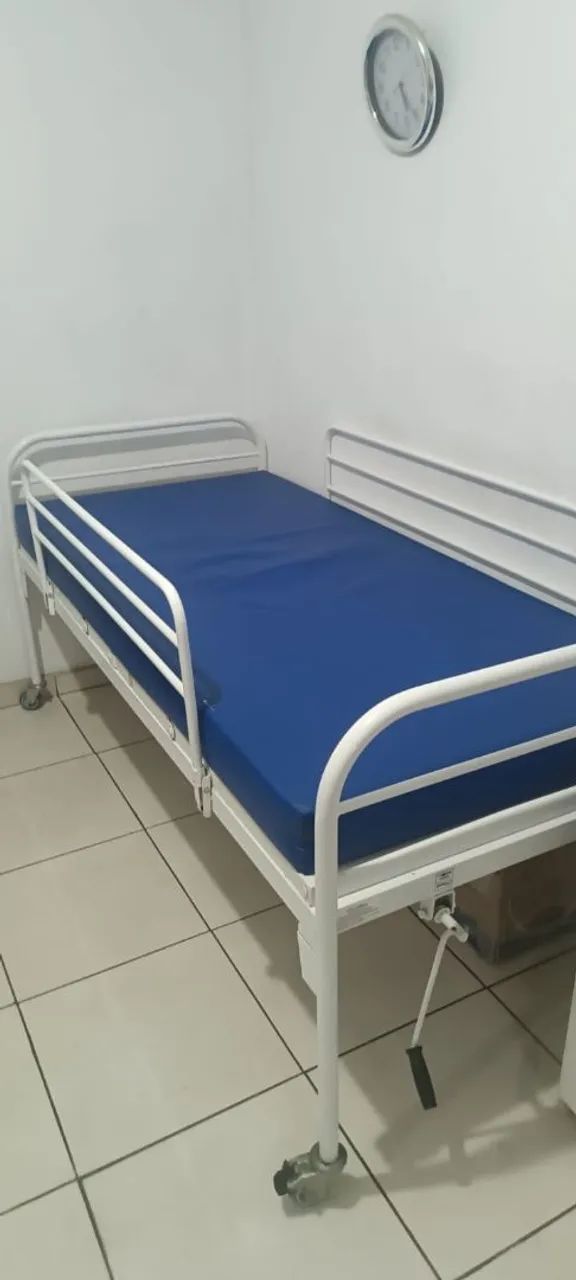 Cama hospitalar semi nova 