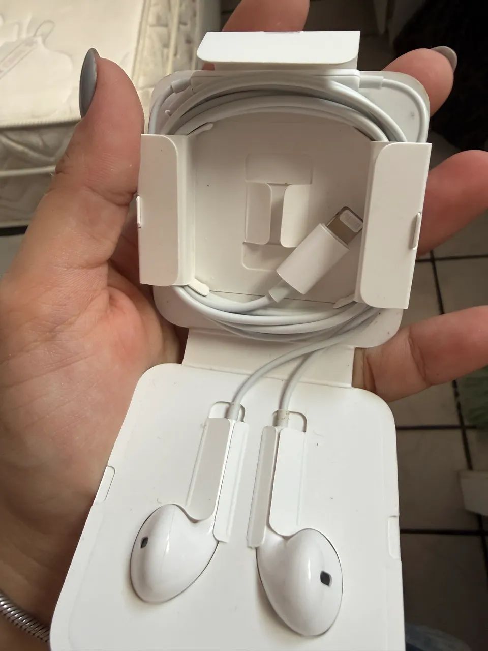 EarPods (conector Lightning) - Foto 2
