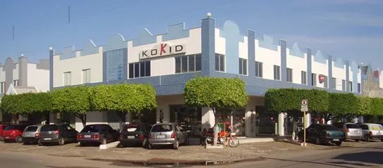 Loja no Boulevard Central com mesanino