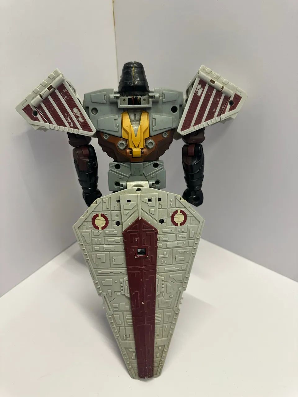 Boneco transformers top