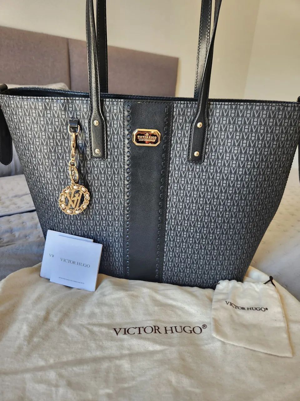 Bolsa Victor Hugo original como NOVA