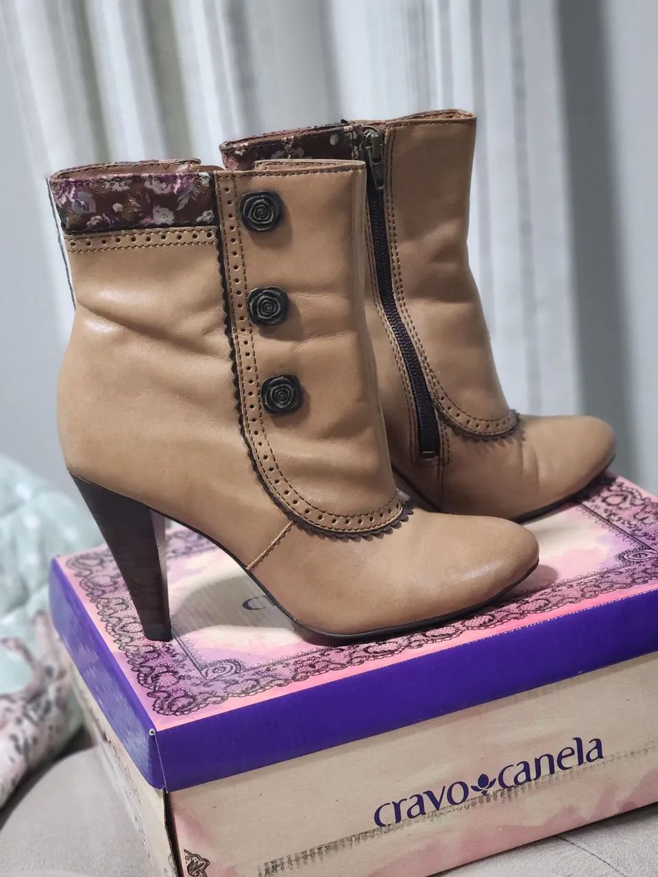Bota Couro Legítimo