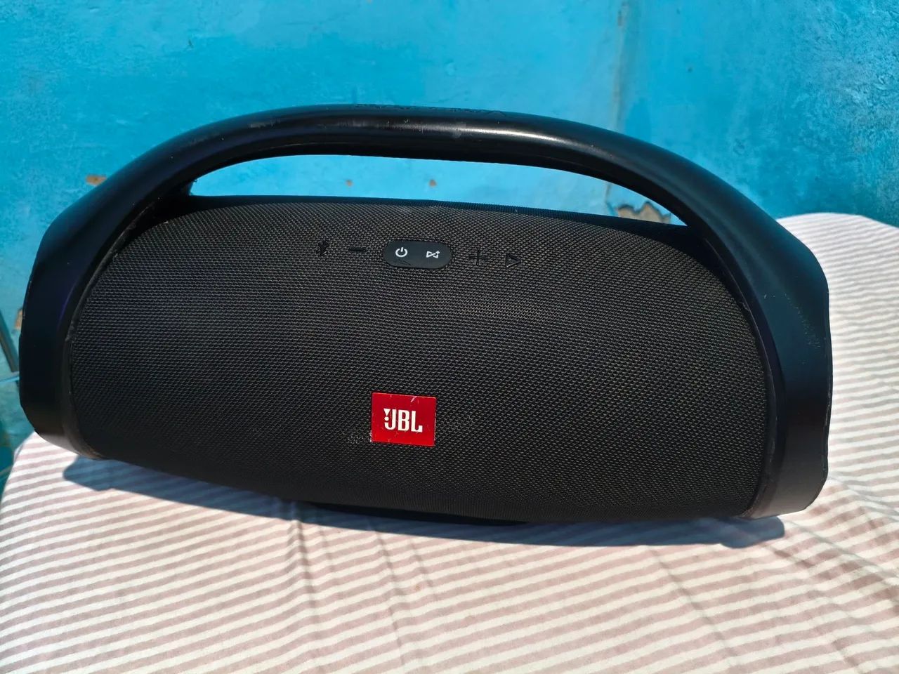 Som JBL Boombox usada  - Foto 4