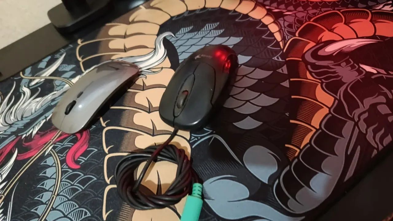 Computador com 2 teclados e mouse - Foto 5