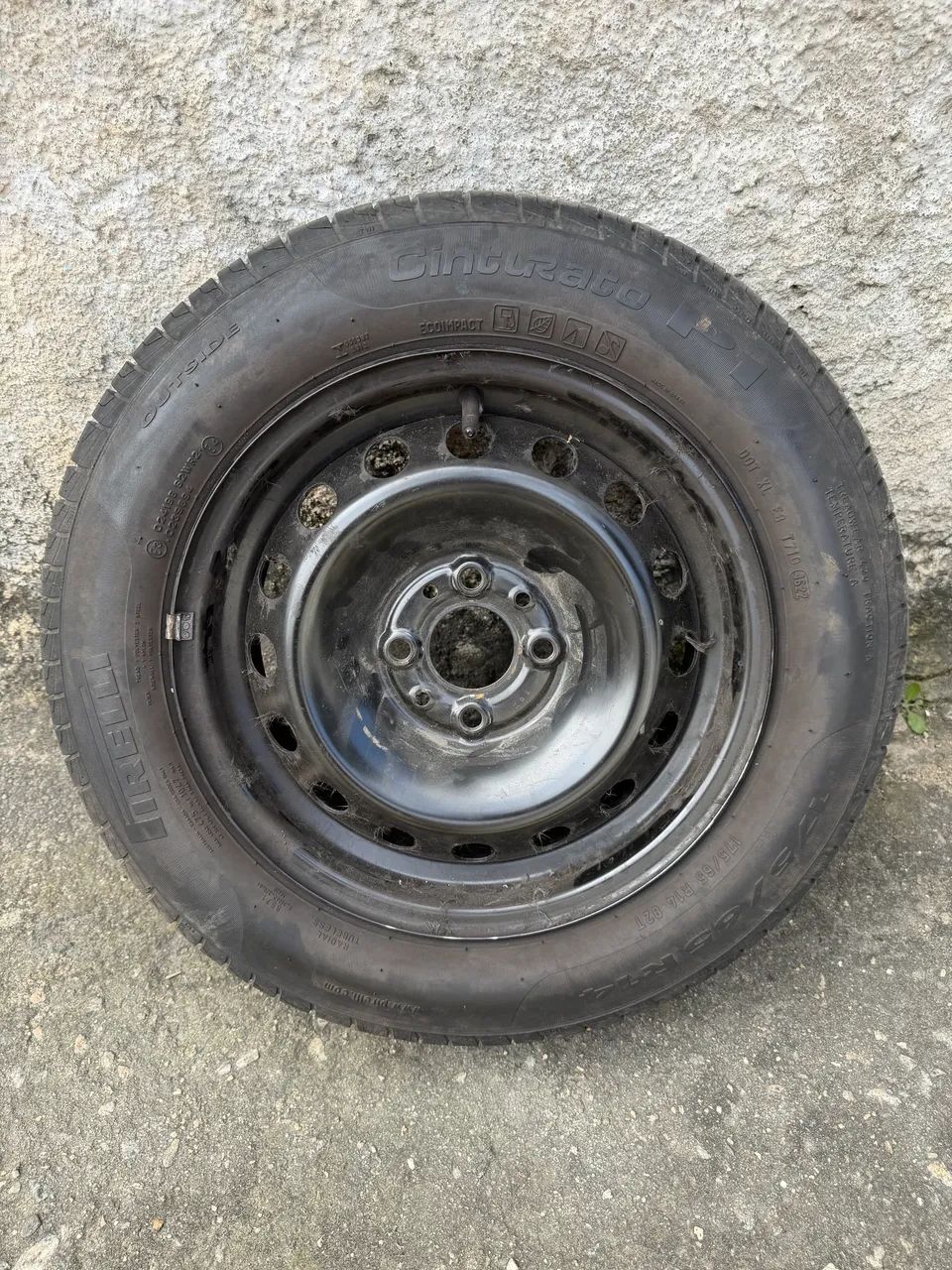 Pneu Pirelli 175/65 R14