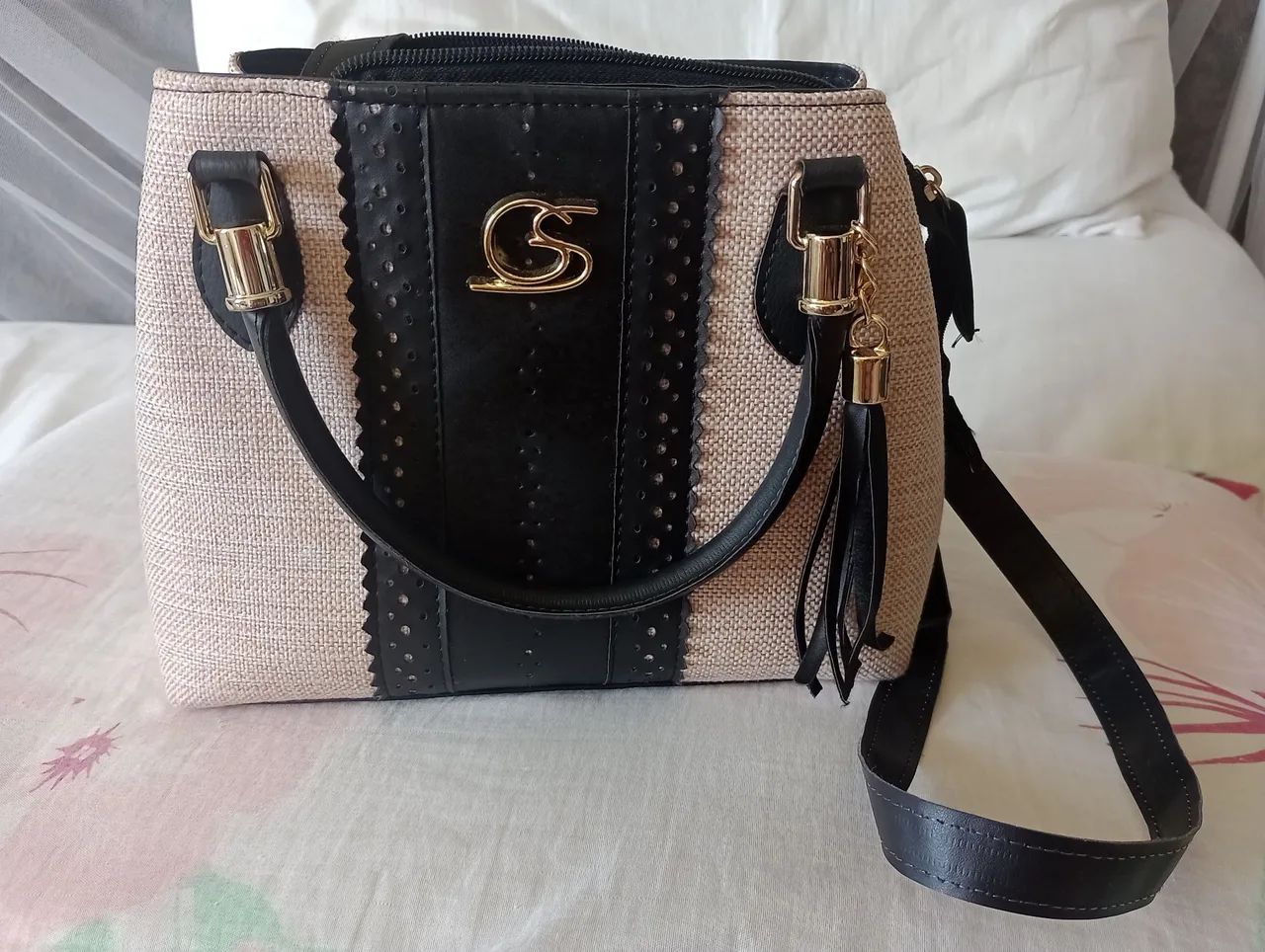 Bolsa nova vendo ou troco 