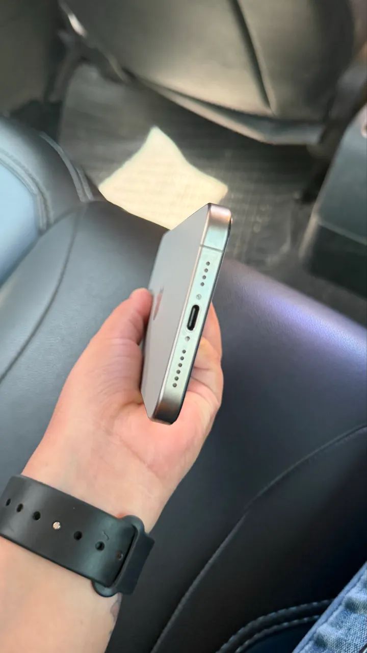 iPhone 15 pro max - Foto 2