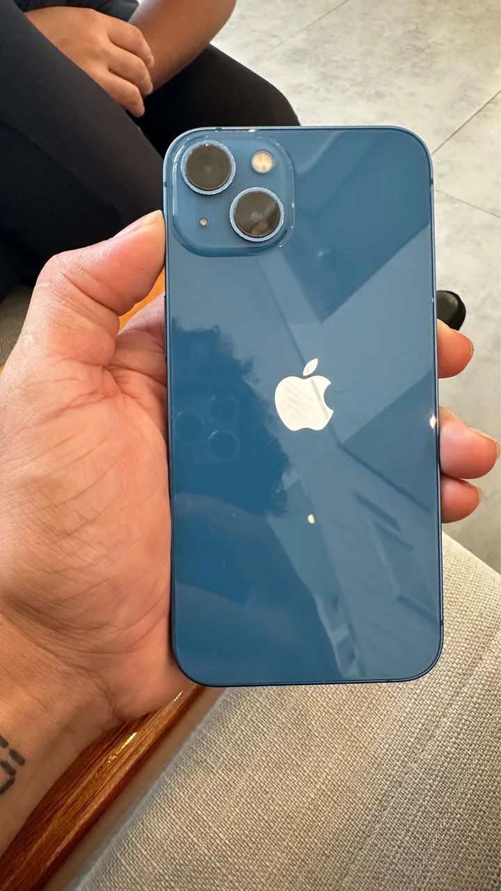 Vendo iPhone 13 azul  - Foto 2
