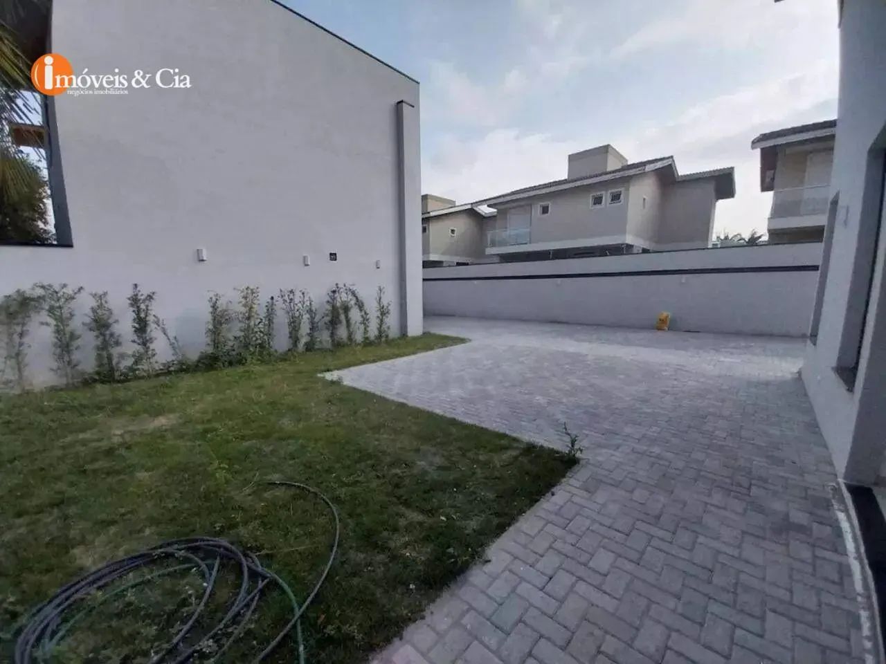 BELO SOBRADO EM CONDOMINIO - Foto 5