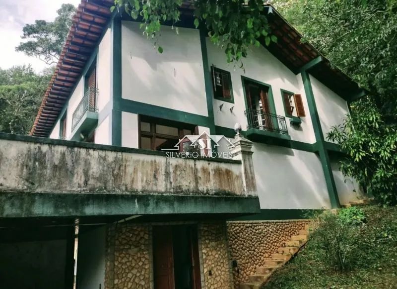 Prédio Residencial- Petrópolis, Retiro