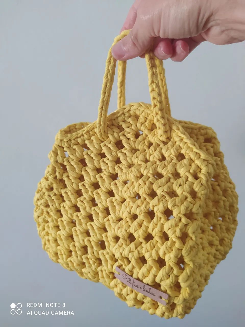 Bolsa em crochê modelo flor de lótus  - Foto 4