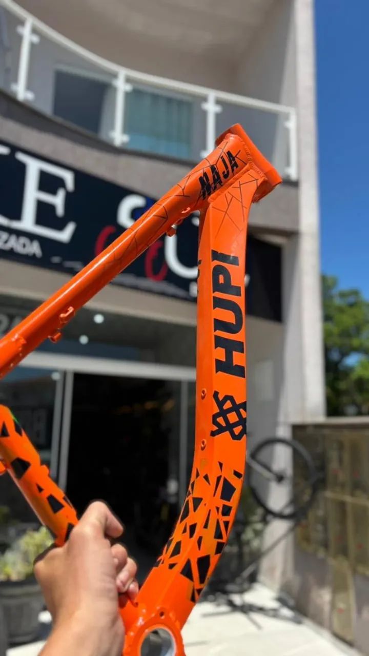 Quadro HUPI Naja V9 Laranja - Gancheira Horizontal