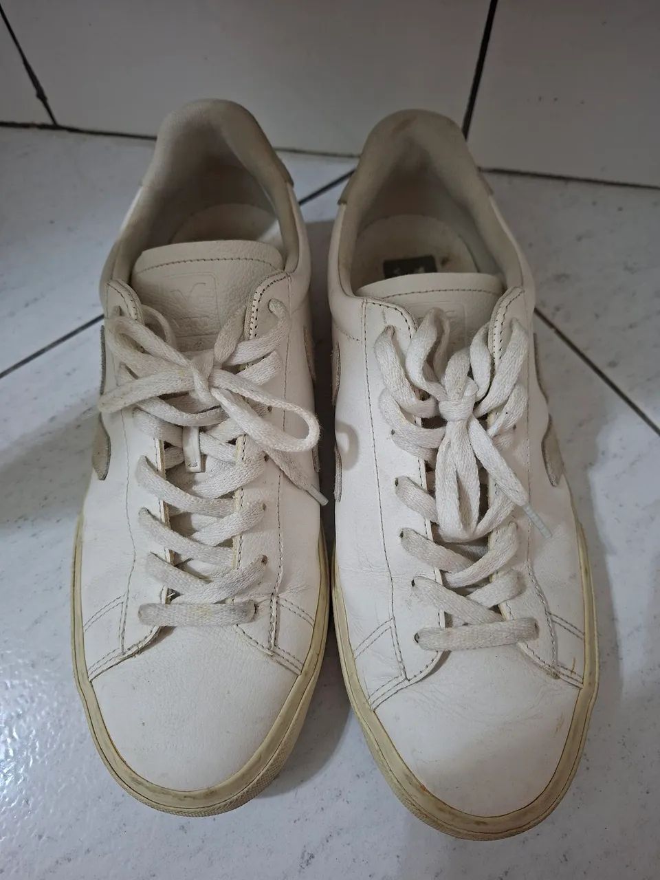 Tenis Vert N 41 modelo Veja campo original  - Foto 3