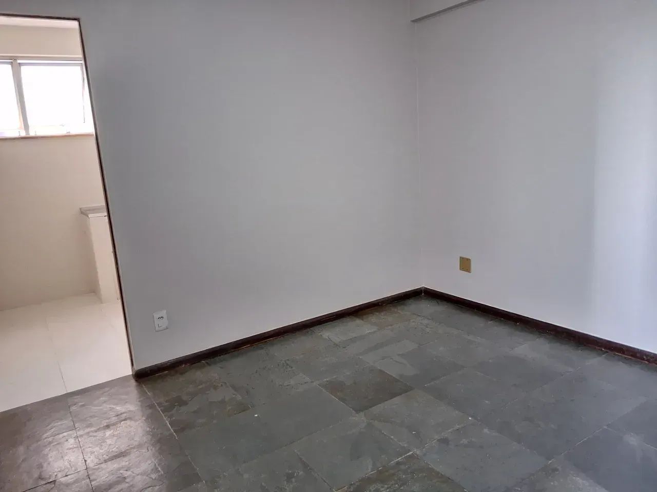 FM- Alugo ou Vendo Apartamento no Edifício Cláudio Chaves, Cremação - Foto 2