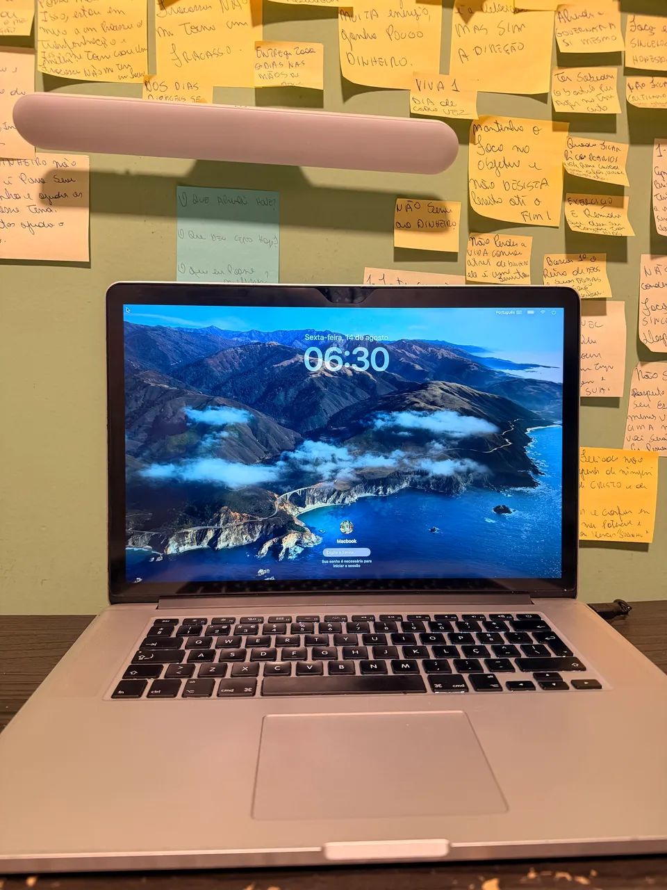 MacBook Pro 15? Retina i7 16GB RAM SSD 256GB