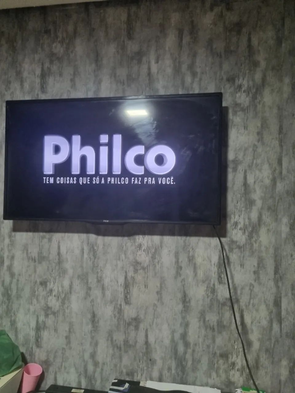 Vendo Smart TV Philco 40 polegadas. 