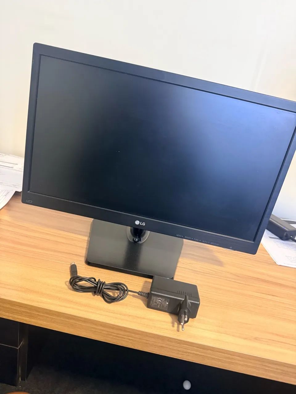 Monitor LG 19pol - Foto 3